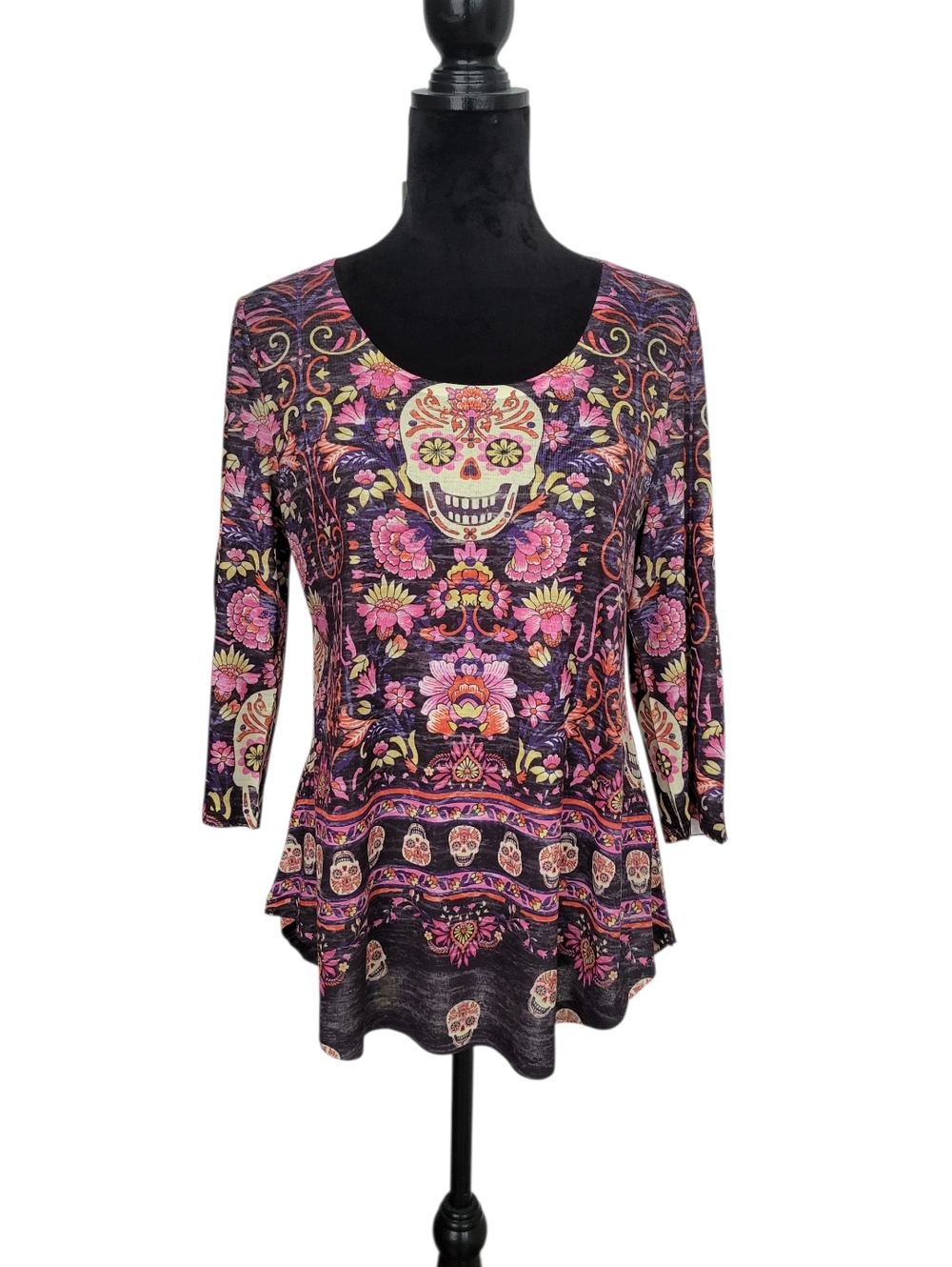 NWT live and let live Pink & Black Sugar Skull/Calavera Floral Scoop Neck Tunic
